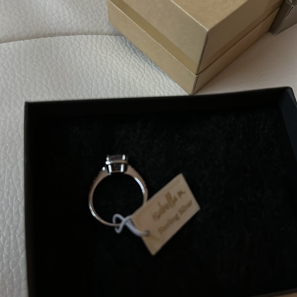Isabella M sterling silver engagement ring 💍 - Picture 3 of 6